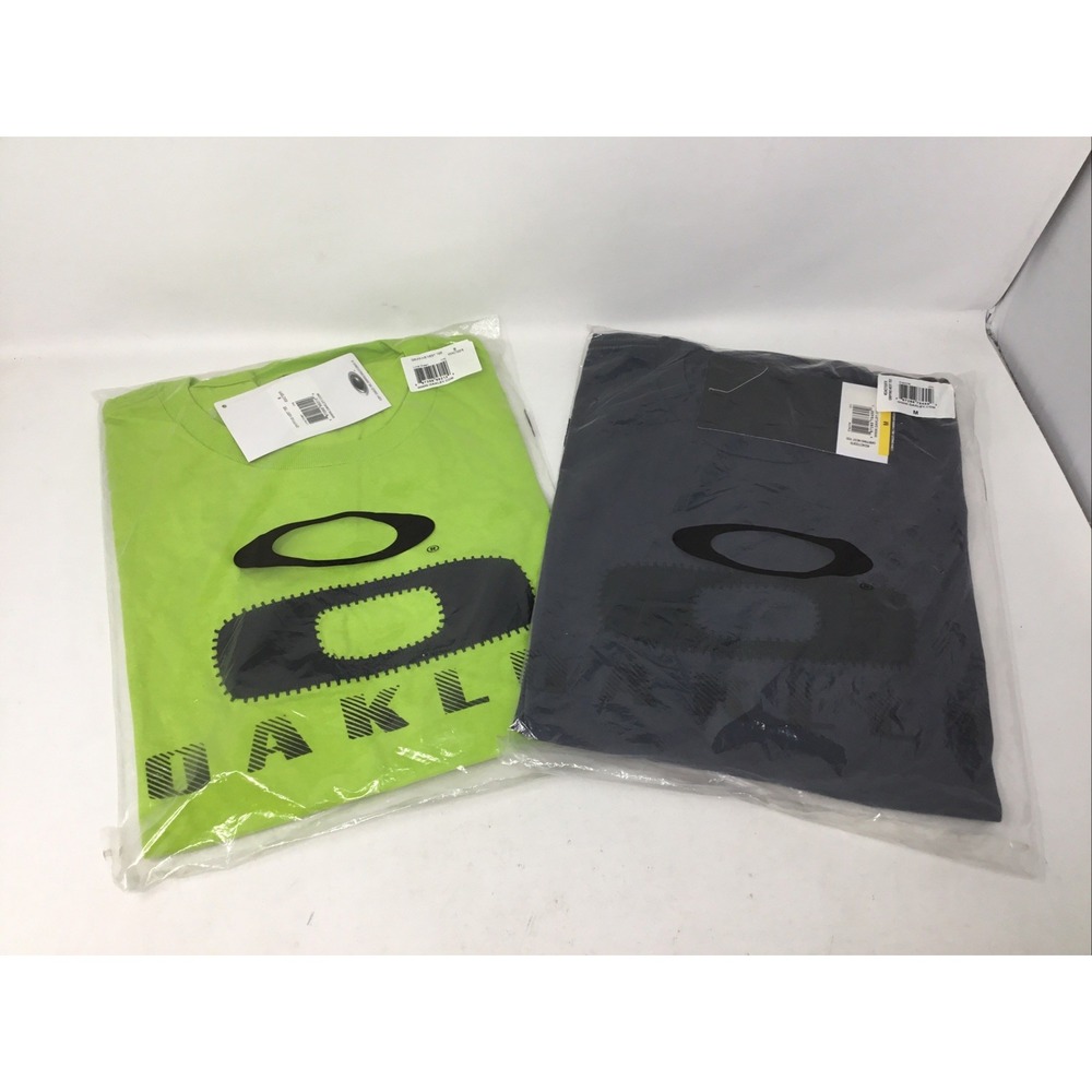 Oakley Lot Of 2 Griffins Nest Embroidered/Patchwork Tee Sz M Lime Green Graphite